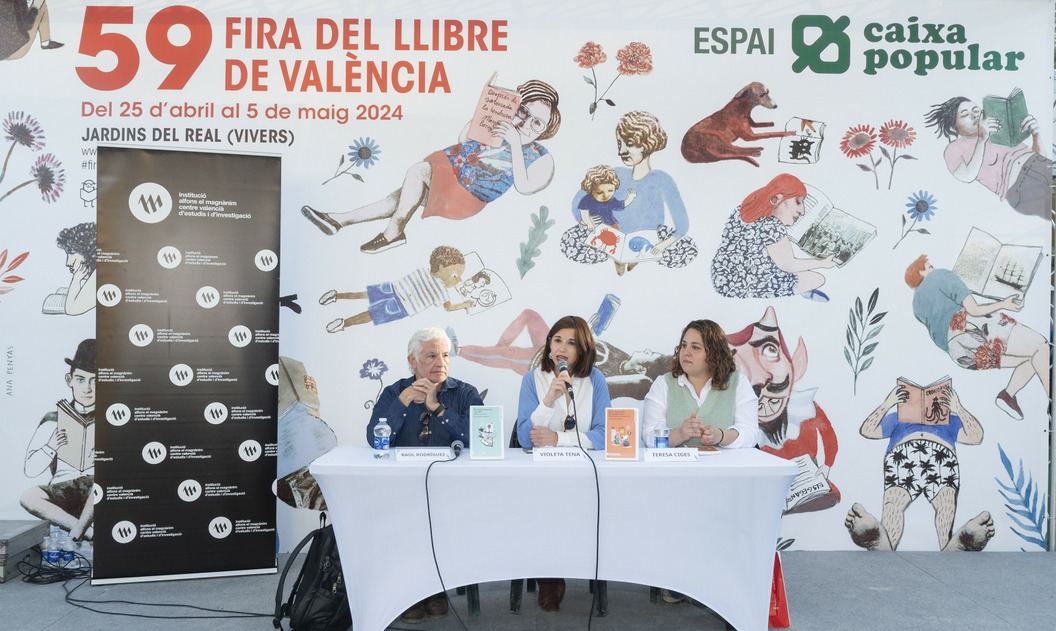 La Feria del Libro acogió la presentación de los Premis València d’Assaig 2023