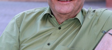 Emili Piera dirigirá la colección «Papers de Premsa» del Magnànim