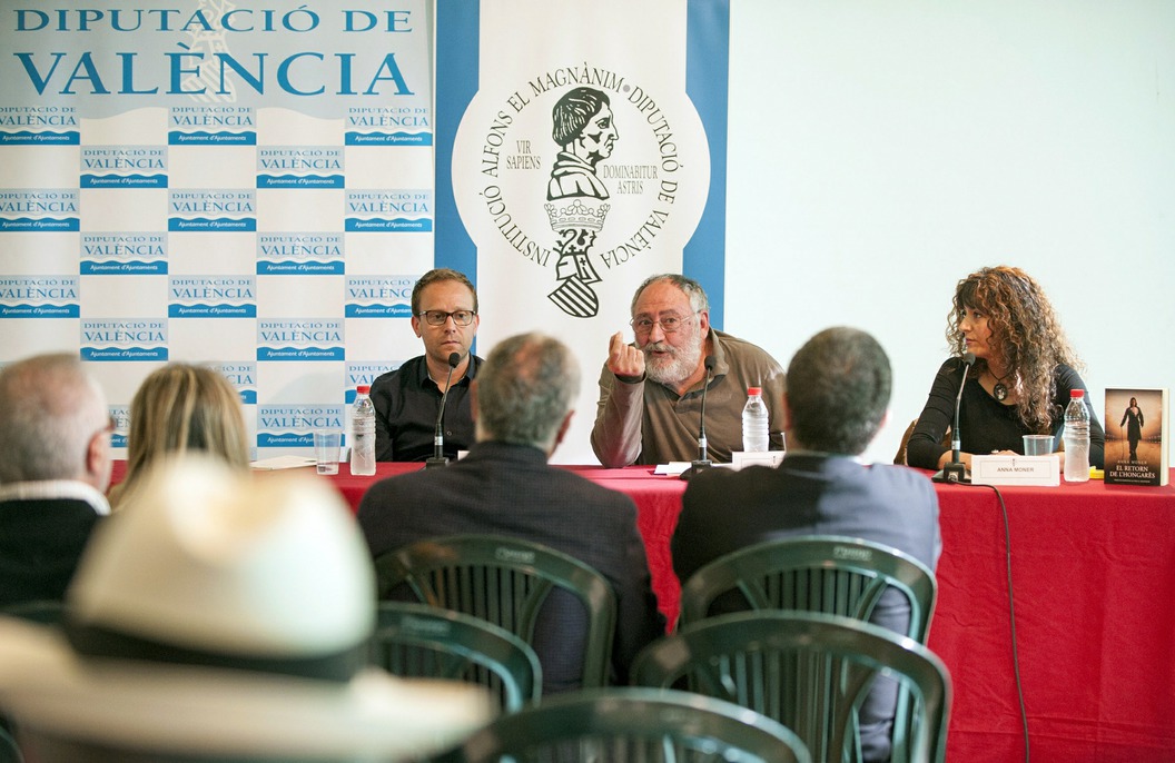 La IAM celebra el Día del Libro a la Feria