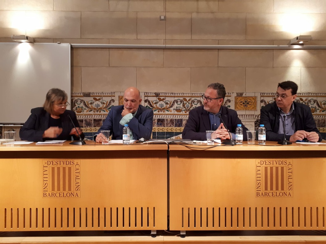 La Revista Valenciana de Filologia se presentó en Barcelona