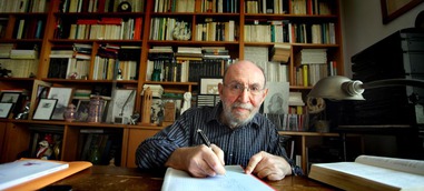 Marc Granell rep el Premi de les Lletres de la Generalitat Valenciana