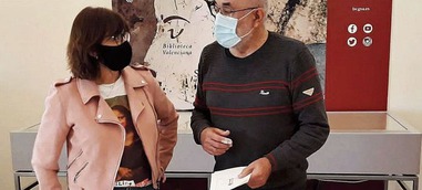 Ortifus dóna 20.000 vinyetes a la Biblioteca Valenciana a San Miguel dels Reis