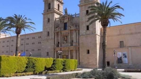 Hace 21 años que se inauguró la Biblioteca Valenciana en San Miguel de los Reyes
