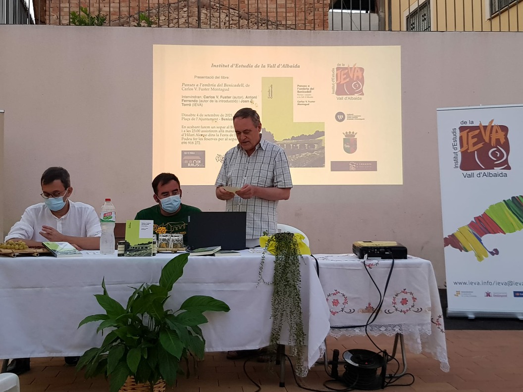 Presentación del libro ‘Panses a l’ombria del Benicadell’, de Carlos Fuster a Benicolet
