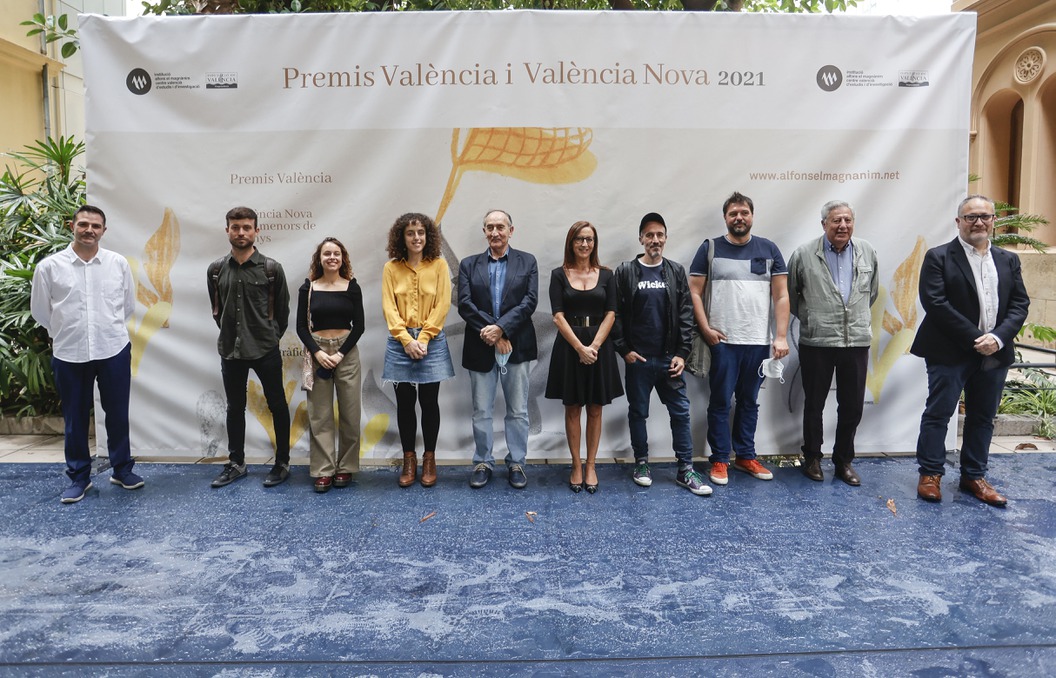 La Diputació presenta la gala i les publicacions guanyadores dels Premis València i València Nova 2021