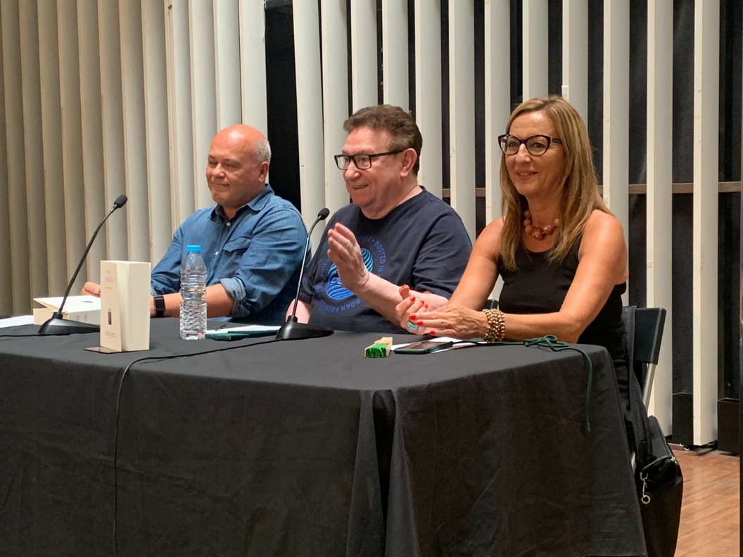 Manuel Molins presenta su teatro completo