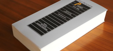 La poesía completa de Emily Dickinson, traducida al valenciano por Carme Manuel