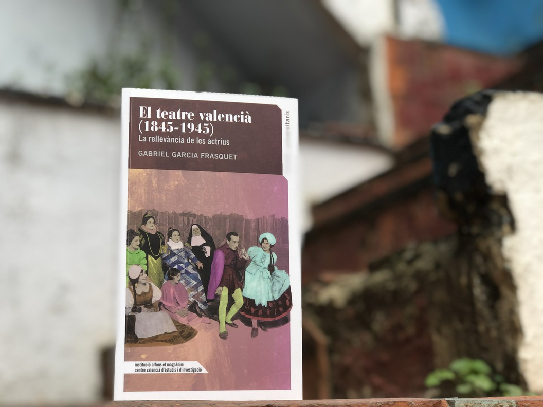 Gabriel Garcia Frasquet nos hace un recorrido de un siglo del teatro valenciano