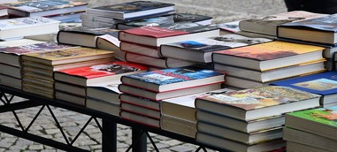 Mercats solidaris de llibres