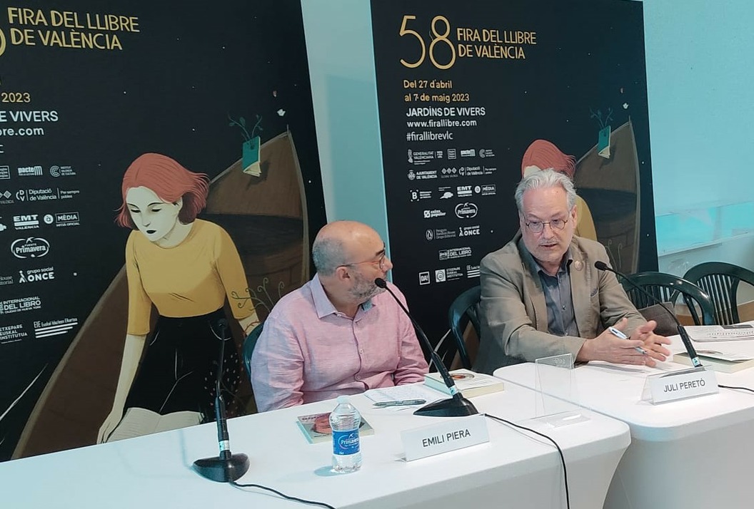 Presentación del libro sobre el comienzo de la vida en la Tierra de Juli Peretó