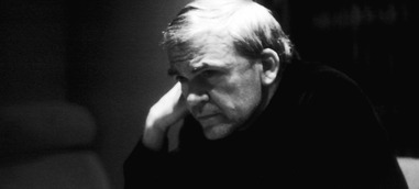 Mor el novel·lista, poeta i dramaturg Milan Kundera als 94 anys