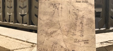 En el fons, la terra. L'Horta en la memòria és el primer títol de la nova col·lecció «País»