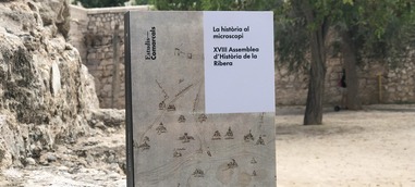 Vint treballs d’investigació en el llibre La història al microscopi 