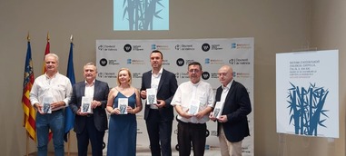 La Diputació de València presenta el libro de Abelard Saragossà y la colección Biblioteca de Filologia Valenciana