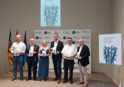 La Diputació de València presenta el libro de Abelard Saragossà y la colección Biblioteca de Filologia Valenciana