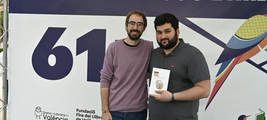 Presentación del libro “Hogar, dulce negocio” con gran éxito de público en la clausura de la Fira del Llibre de València