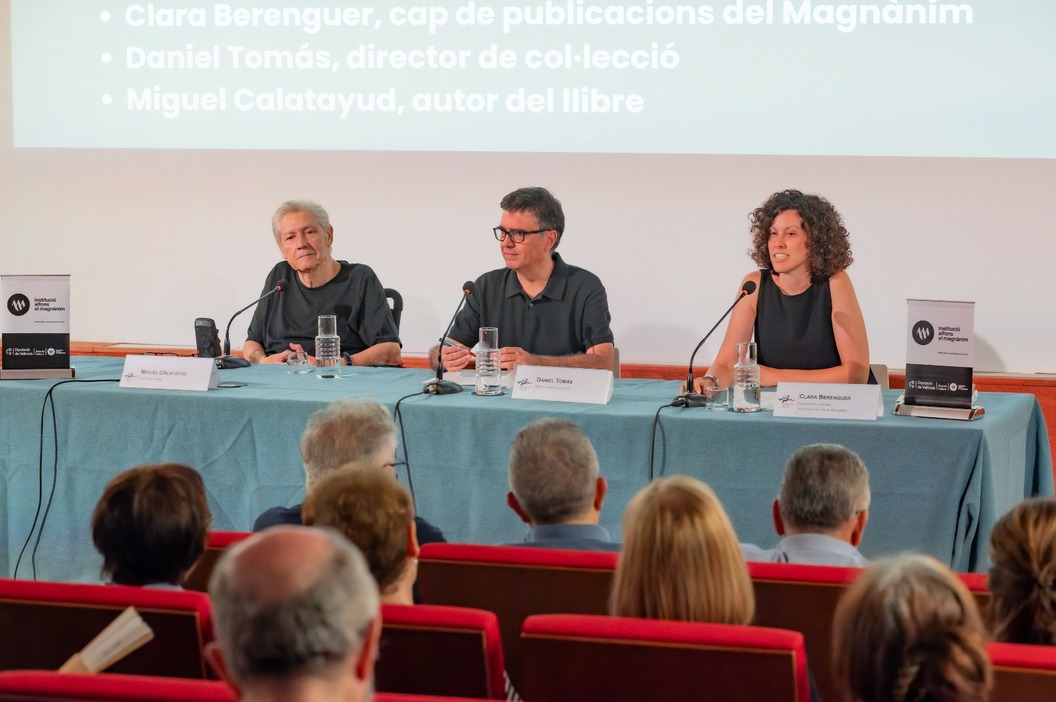 Miguel Calatayud presenta en La Nau la reedición de El peu fregit, un referente del cómic valenciano