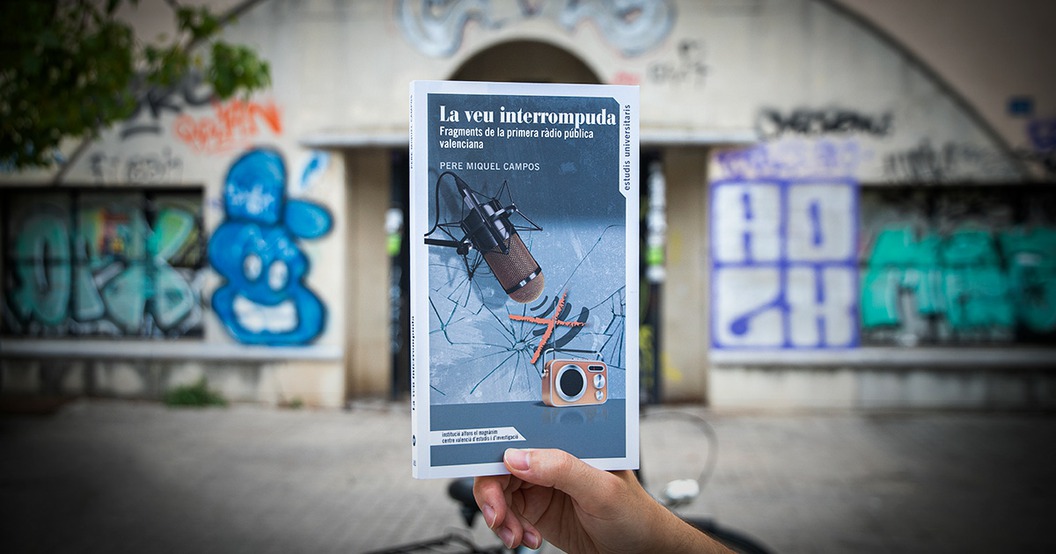 El Magnànim, amb À Punt, edita “La veu interrompuda”, un llibre sobre la memòria de RTVV 