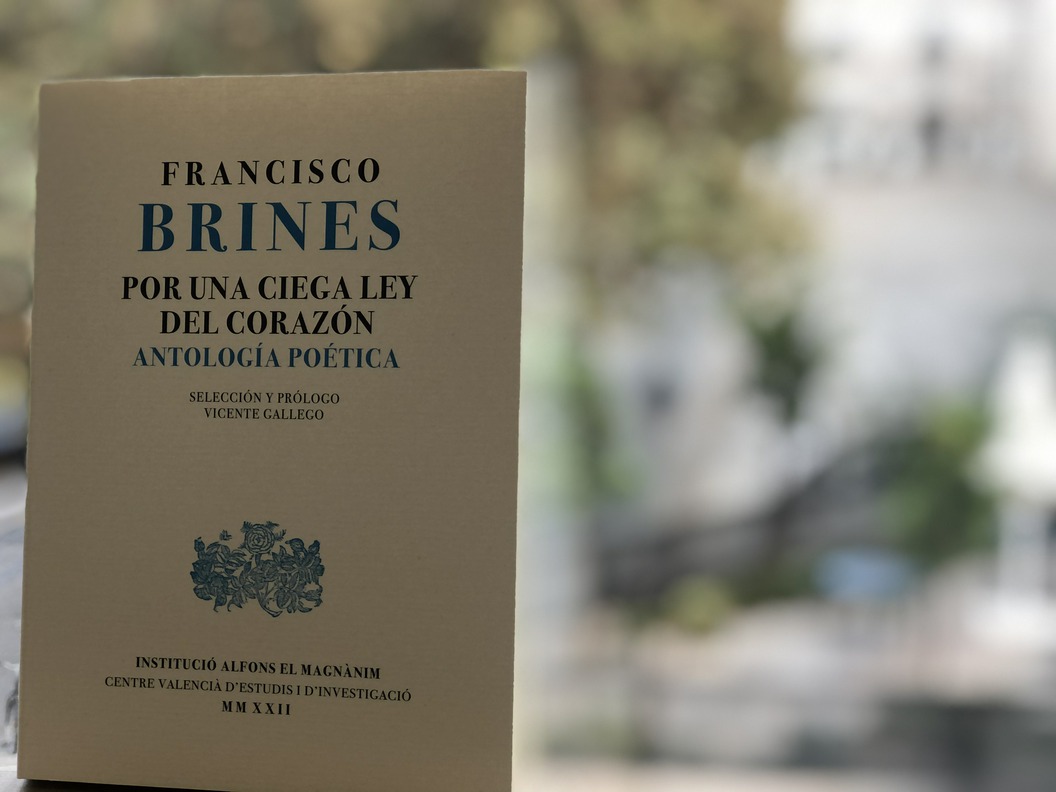 El Magnànim publica una antologia de Francisco Brines a càrrec de Vicente Gallego