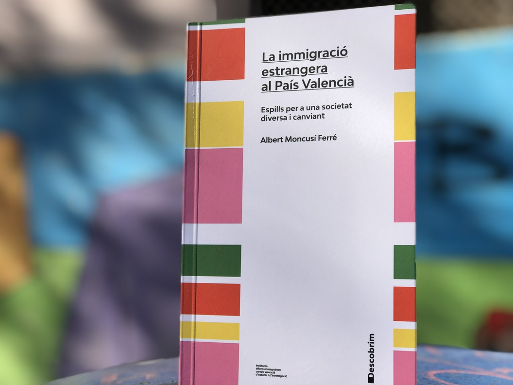 Los migrantes extranjeros rejuvenecen y diversifican la sociedad valenciana. Sufren peores condiciones laborales
