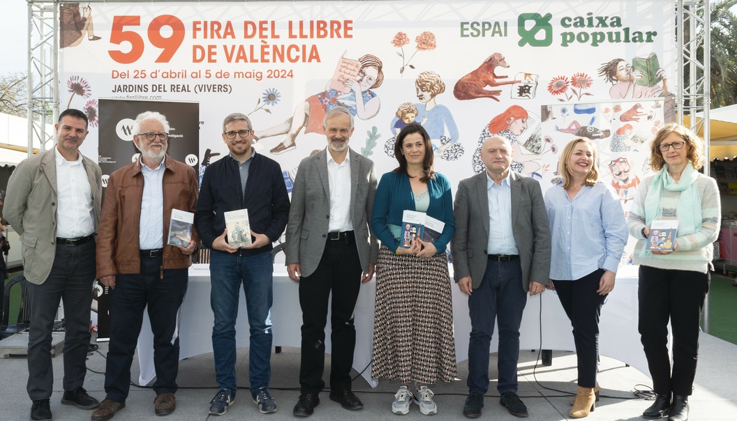 El Magnànim presenta en la Fira del Llibre su colección de ciencia para todos los públicos