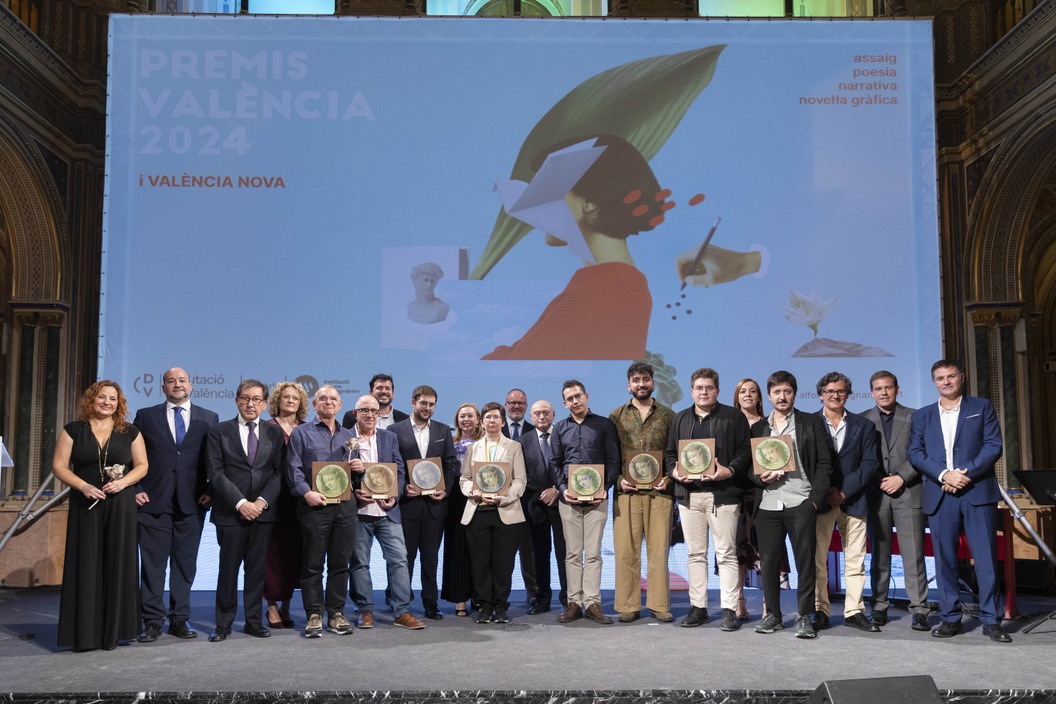 El mundo de la cultura abraza los premios València y València Nova de la Diputación