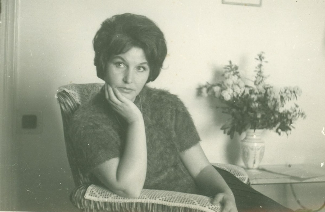 La Diputación reúne los siete libros de poesía en valenciano de Maria Beneyto y otros textos inéditos