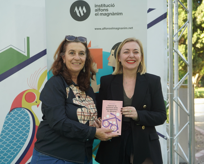 Natàlia Enguix presenta en la Feria del Libro la reflexión de la fiscal Susana Gisbert 